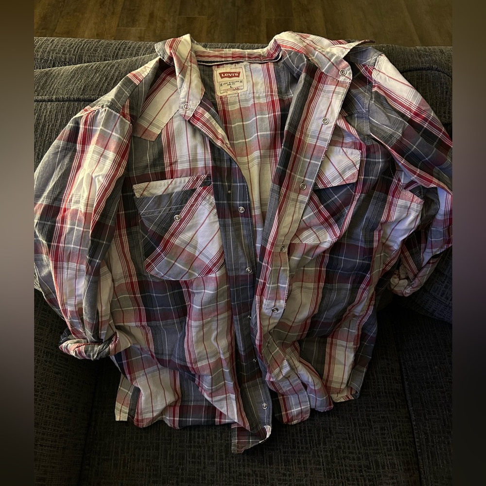 Levi’s Button Down
